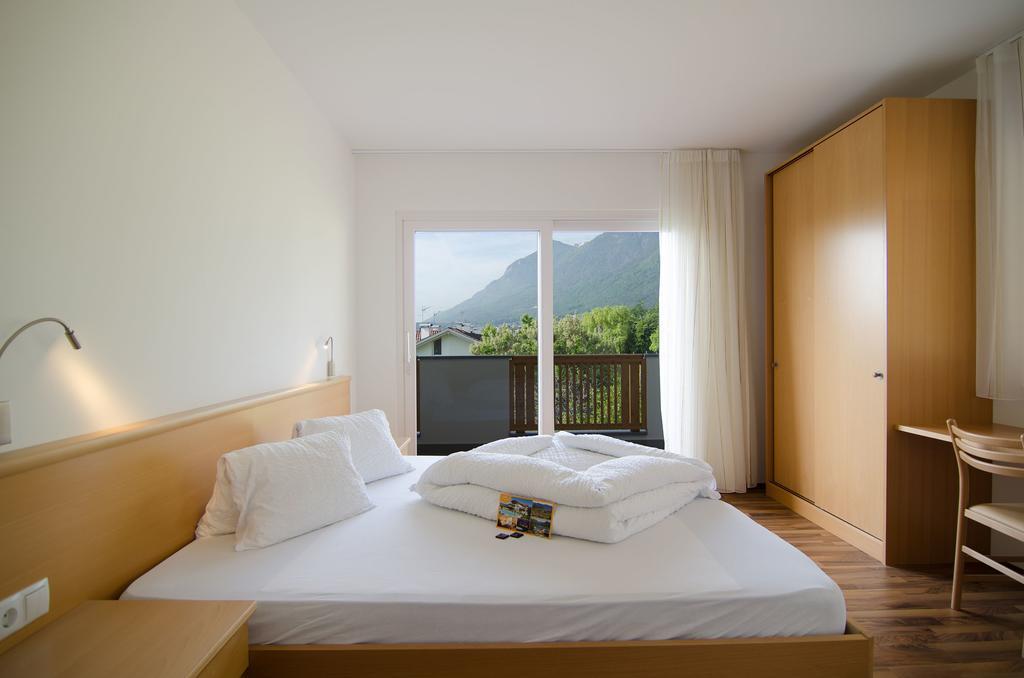 Garni Hotel Peterlinhof Caldaro Rom bilde