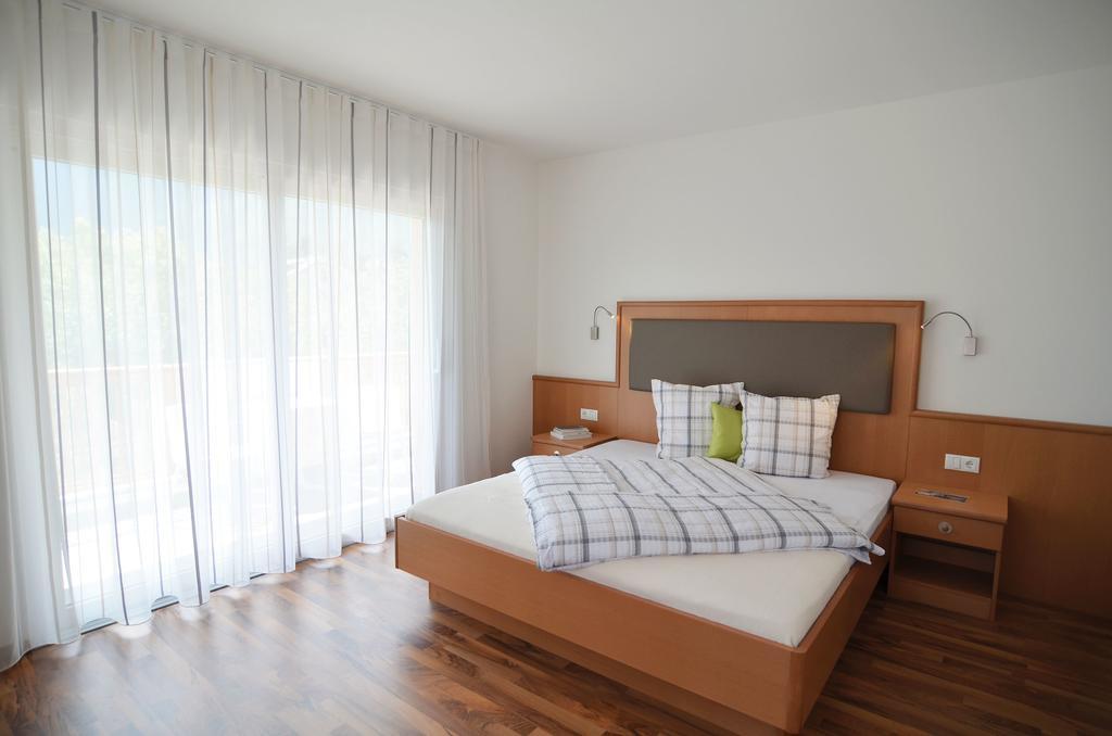 Garni Hotel Peterlinhof Caldaro Rom bilde