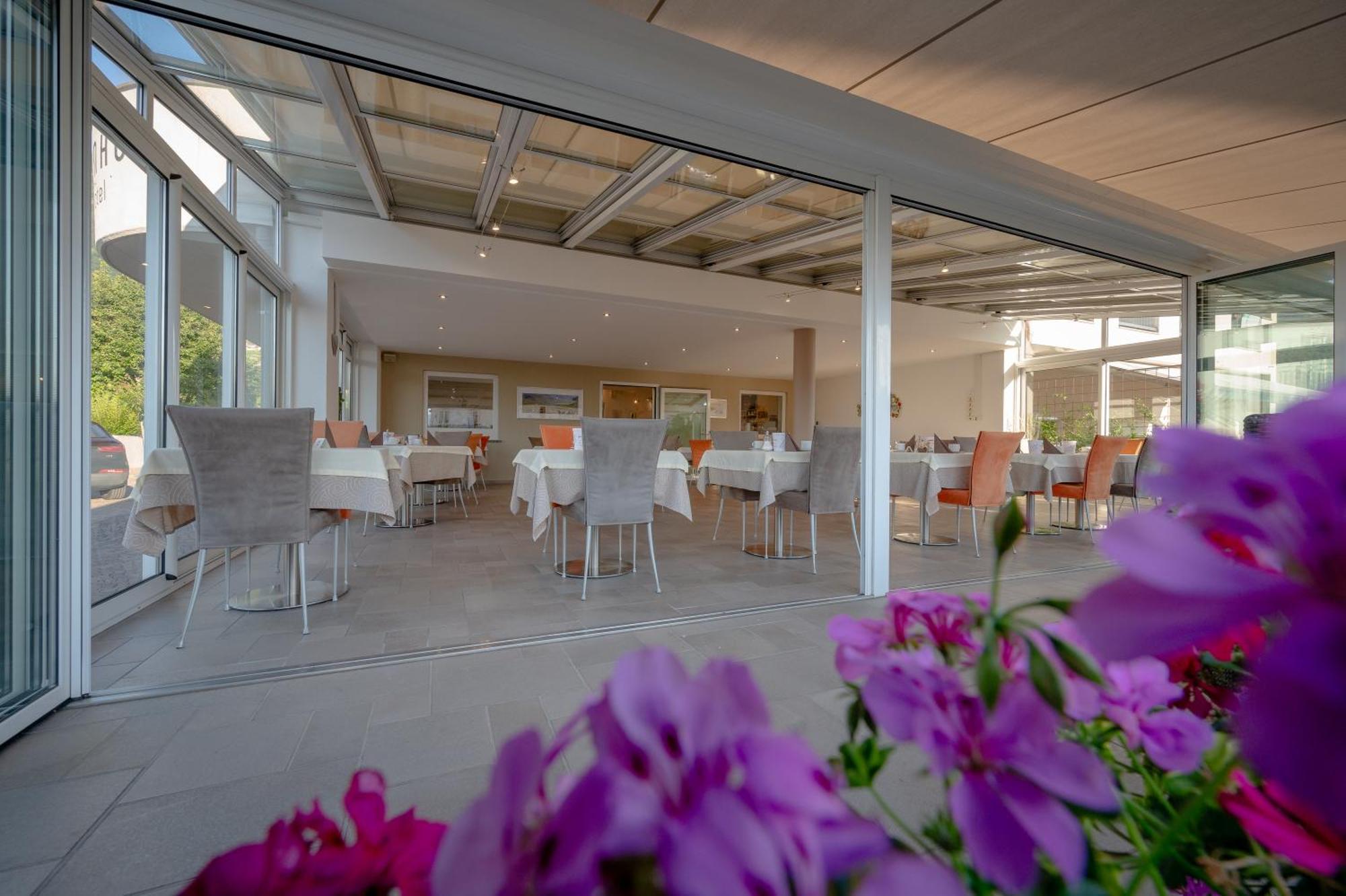 Garni Hotel Peterlinhof Caldaro Eksteriør bilde